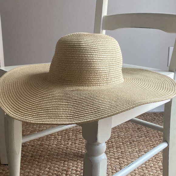 New: J Crew Wide Brim Paper Straw Packable Hat. One Size - Picture 4 of 9